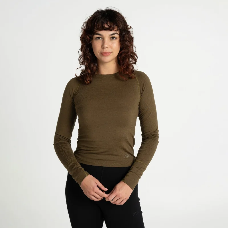 women's tops for those who want to add a personal touch to their wardrobe with unique and one-of-a-kind piecesWomens Merino LS Base Layer Olive