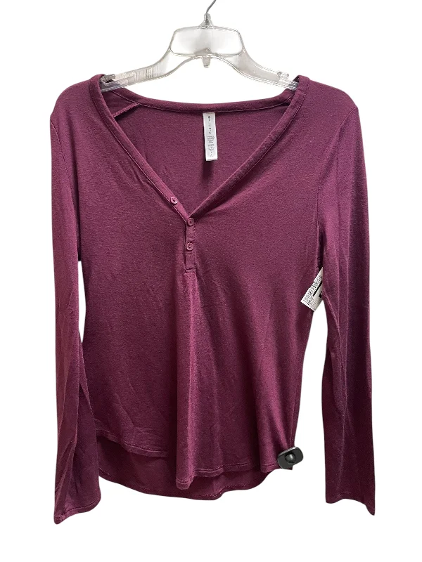 women's tops for boho-chic stylesTop Long Sleeve By Athleta In Maroon, Size: S