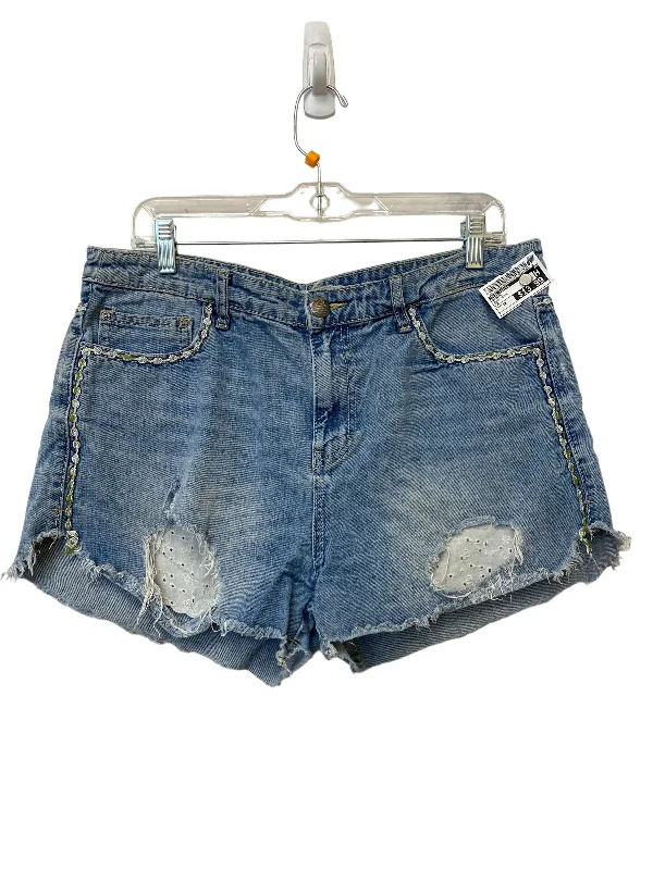 women's relaxed-fit shortsShorts By Free People In Blue Denim, Size: 12