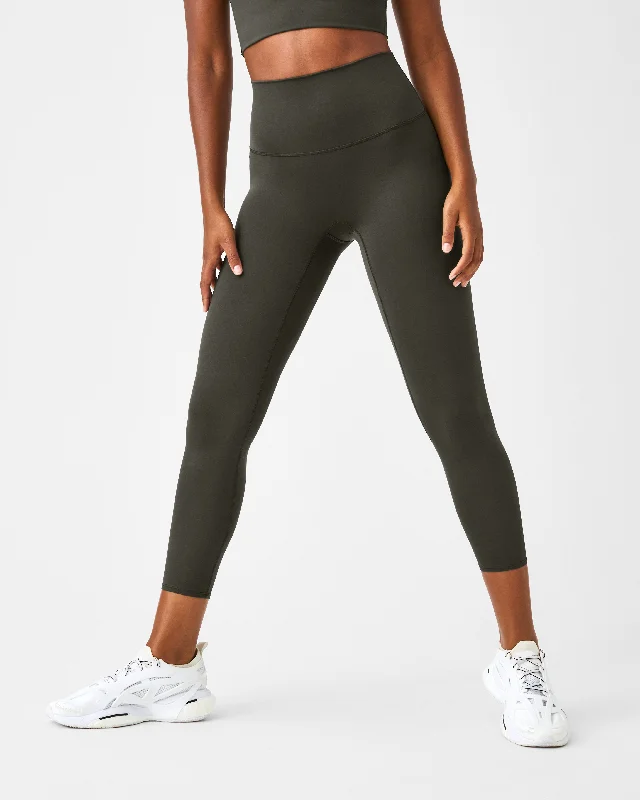 SPANXsmooth™ Soft and Smooth Active 7/8 Leggings