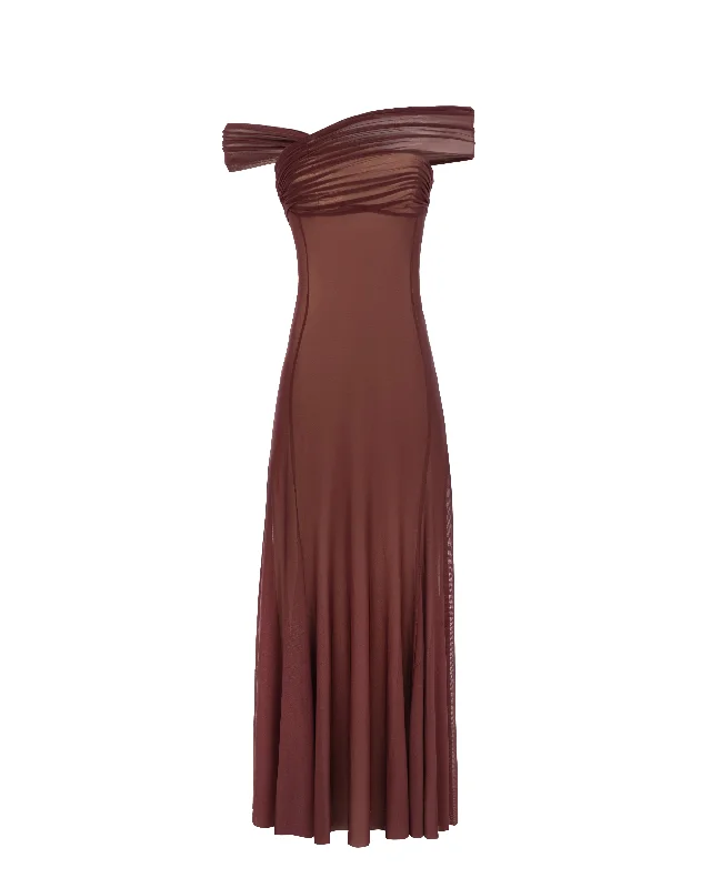 Lace DressSecond-skin maxi dress in chocolate color