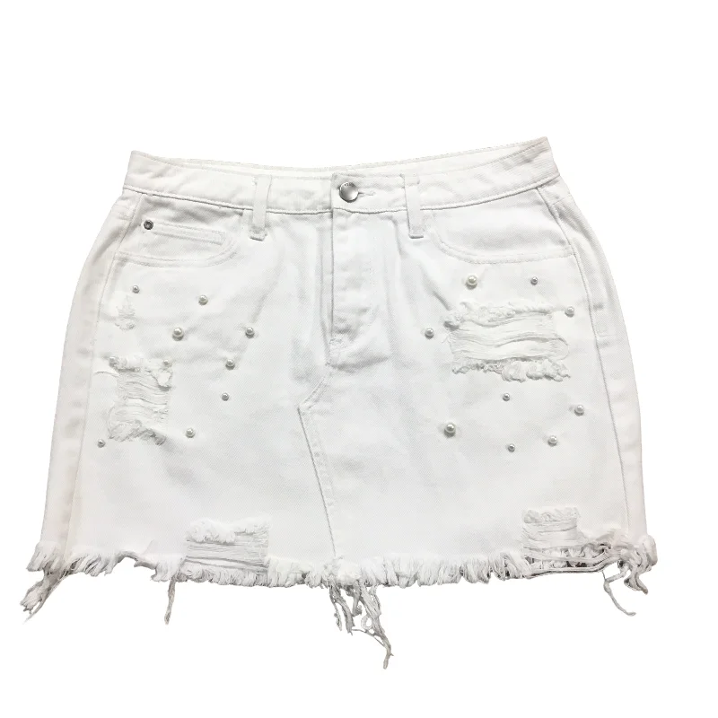 women's cycling shortsShorts By Clothes Mentor In White, Size: M