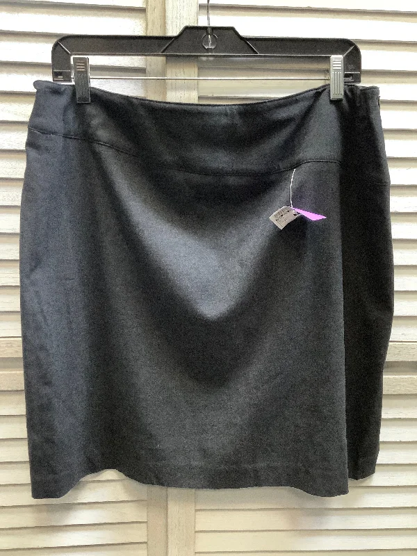 women's flowy skirtsBlack Skirt Mini & Short New York And Co, Size 16