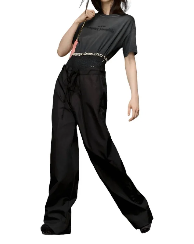 women's adventure pantsOversize Pleated Trousers In Black