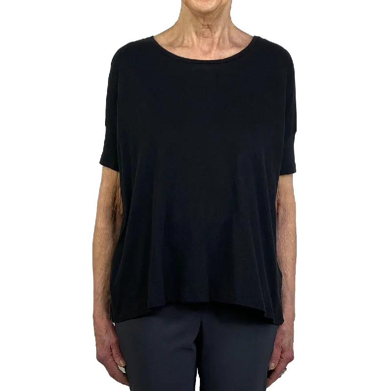 women's tops for those who want to elevate their everyday wear with chic and elegant piecesCOTTON S/S CREWNECK T-SHIRT