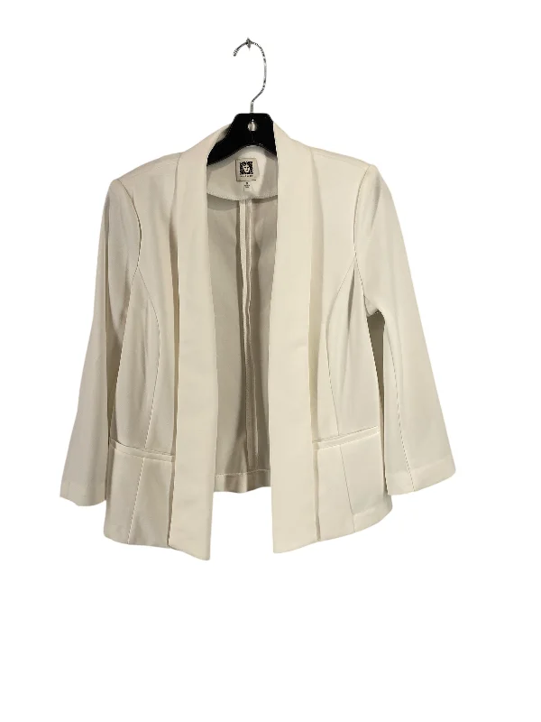 luxury women's coatsBlazer By Anne Klein In White, Size: M