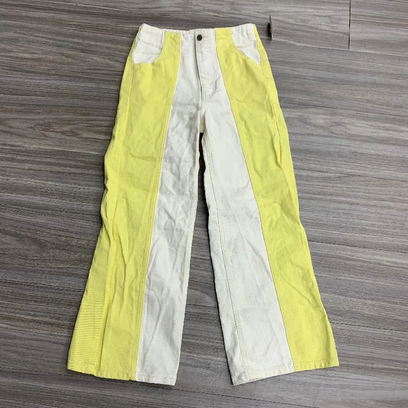 women's denim jeans with distressed hemsJeans Wide Leg By Bdg In White & Yellow, Size: 4